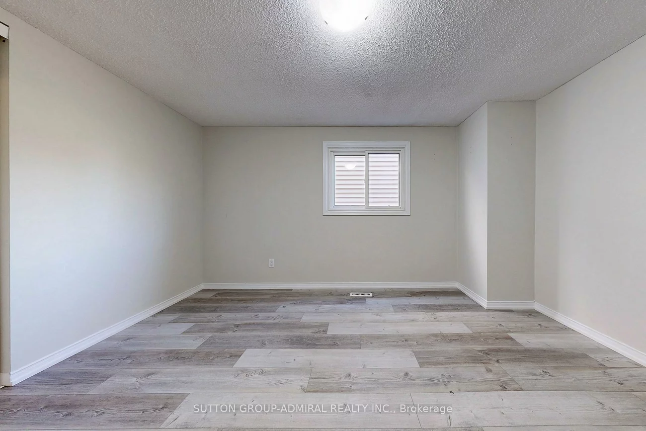 127, North Meadow, Crestwood-Springfarm-Yorkhill, Vaughan