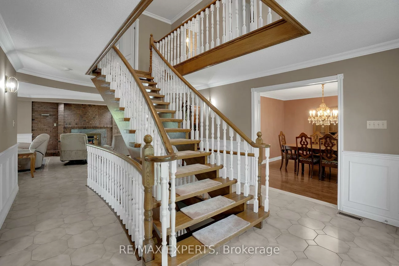 80, Colucci, East Woodbridge, Vaughan