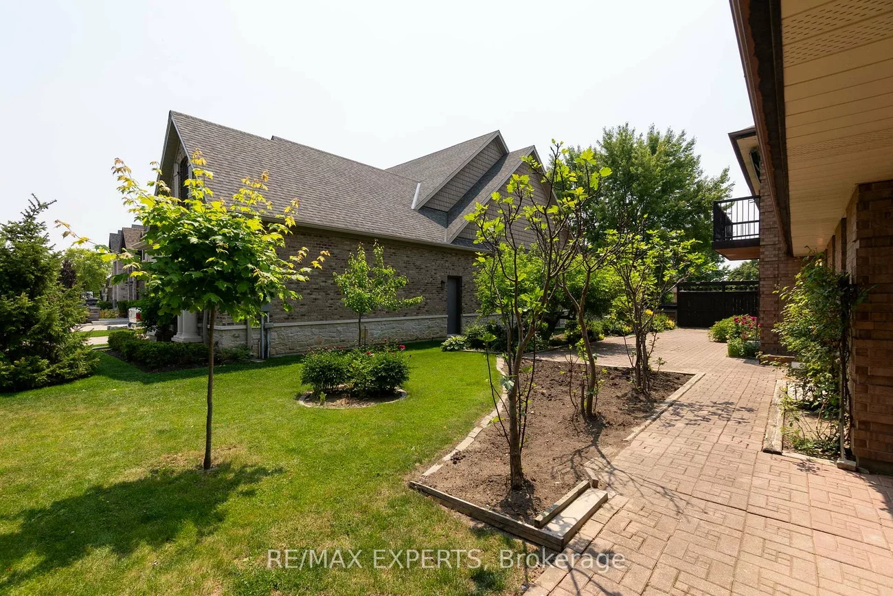 80, Colucci, East Woodbridge, Vaughan