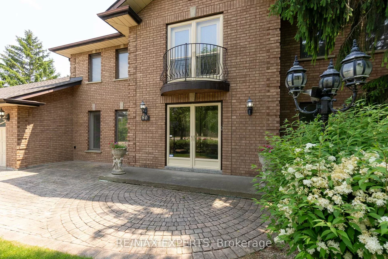 80, Colucci, East Woodbridge, Vaughan