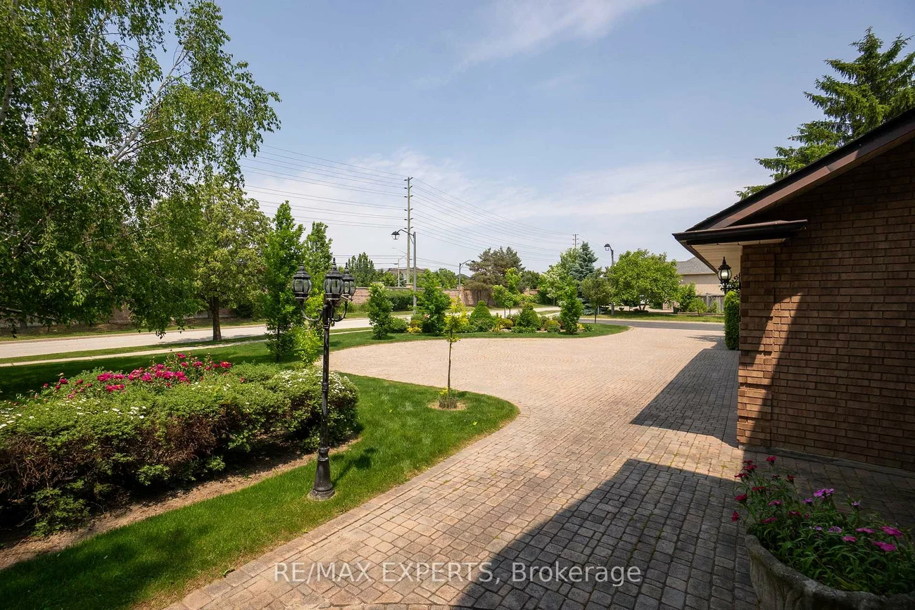 80, Colucci, East Woodbridge, Vaughan