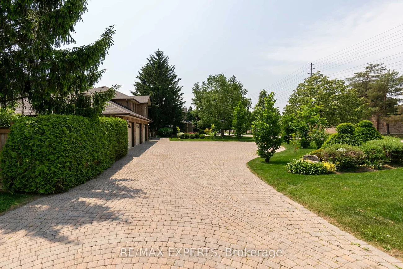 80, Colucci, East Woodbridge, Vaughan