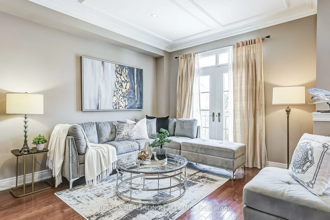 61, Golden Spruce, Maple, Vaughan