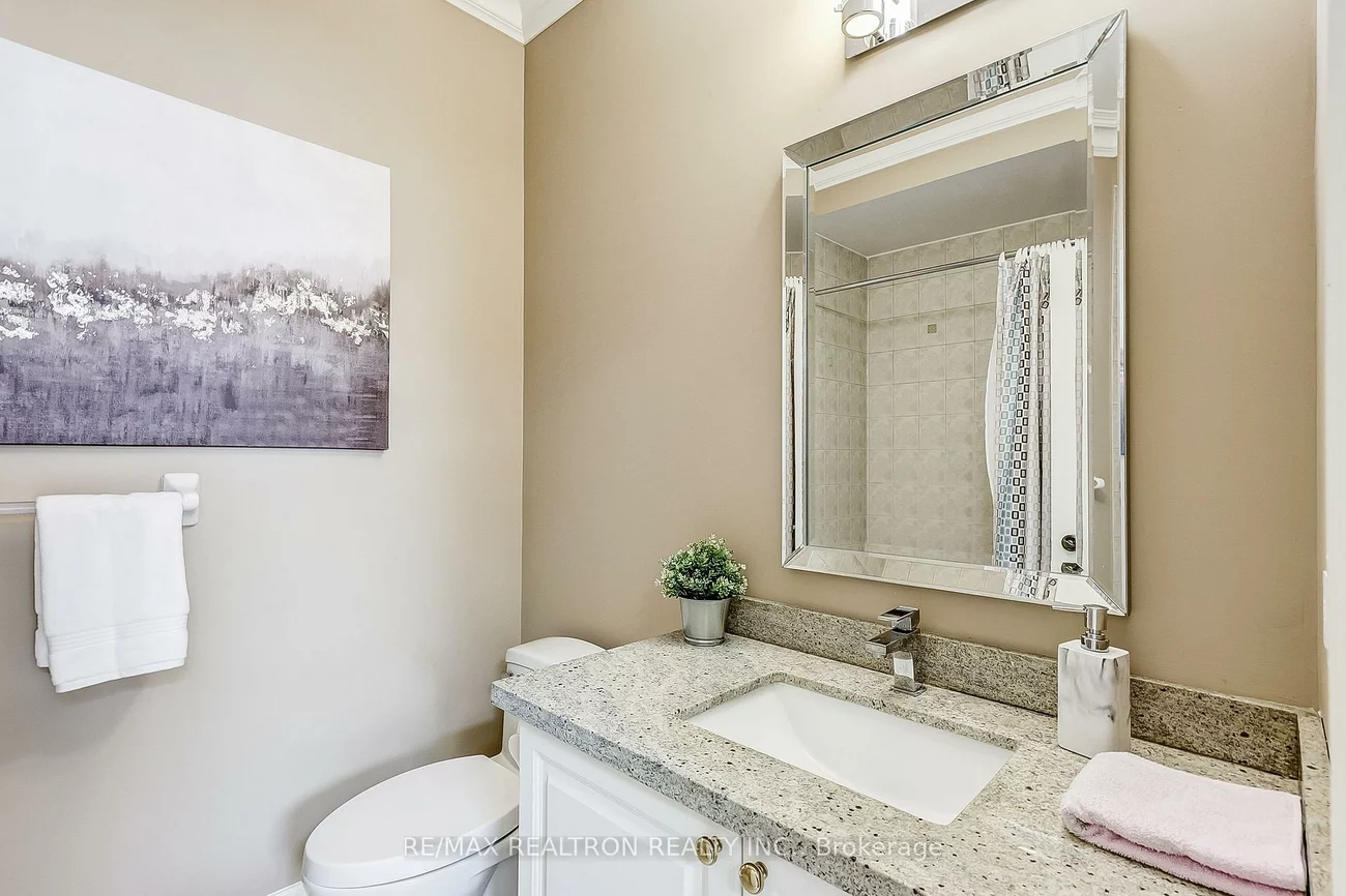 61, Golden Spruce, Maple, Vaughan