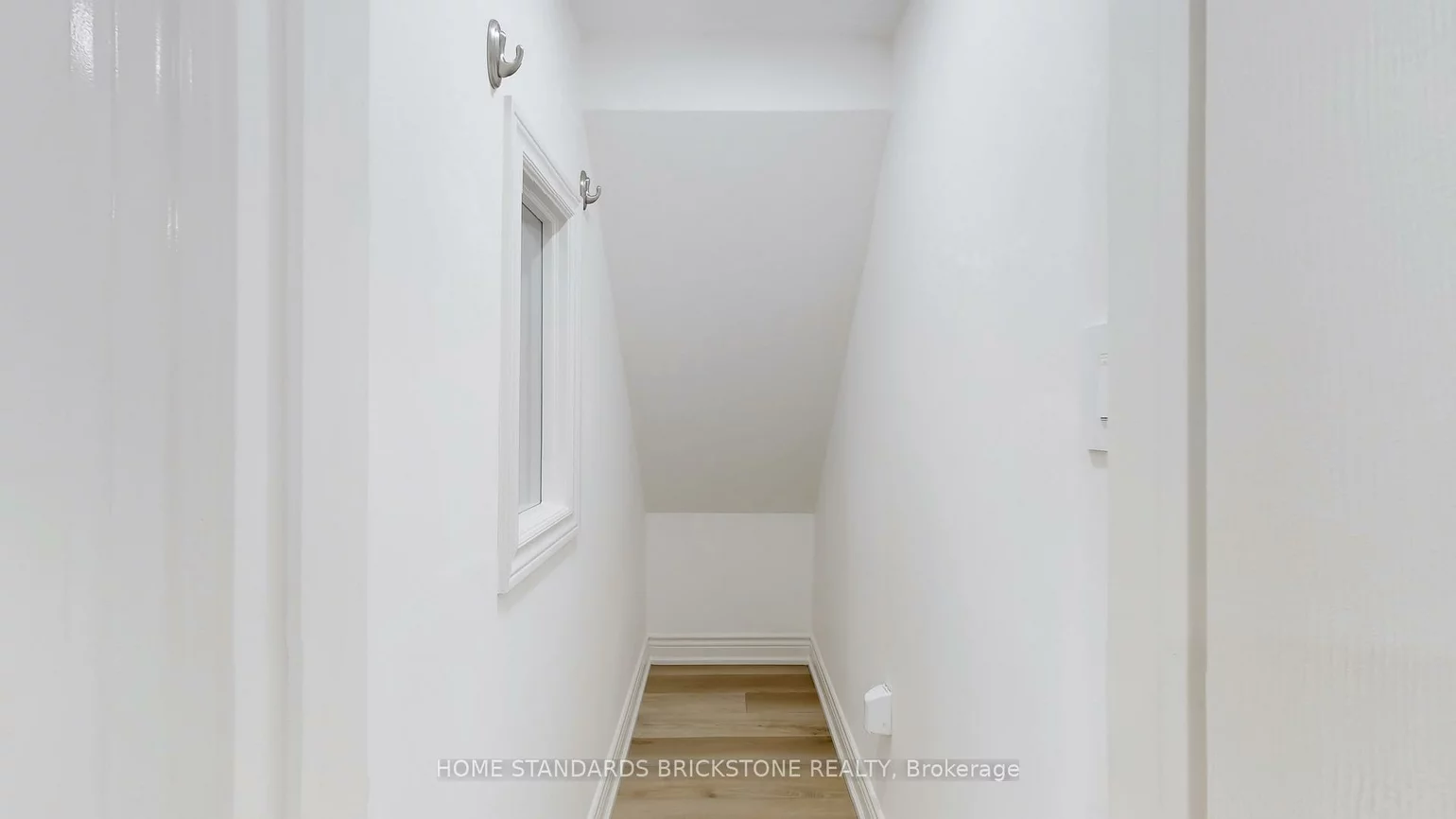 20, Brownstone, Crestwood-Springfarm-Yorkhill, Vaughan