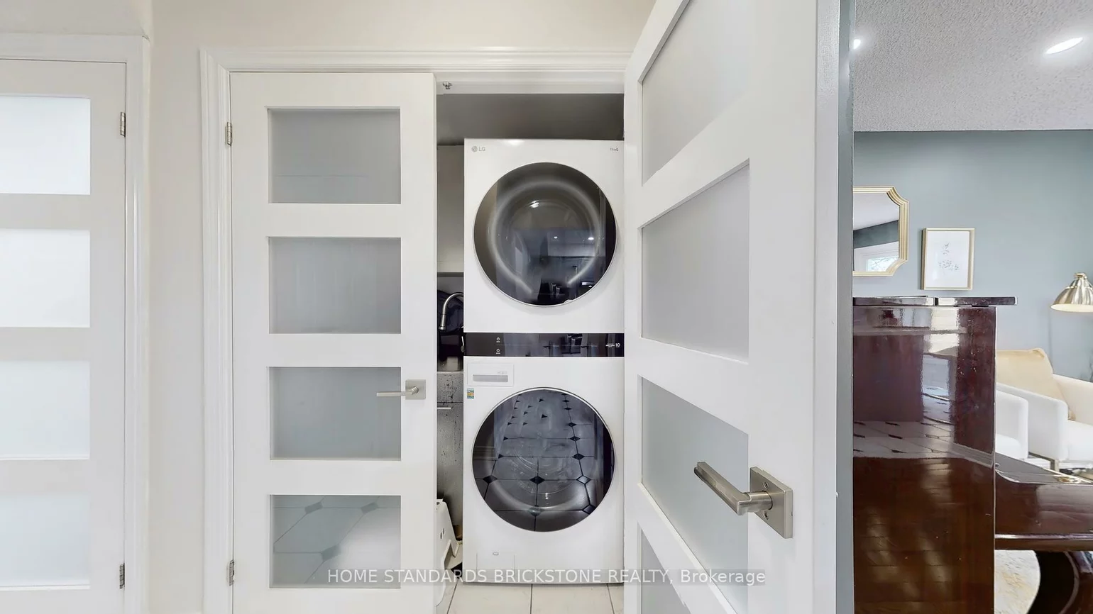20, Brownstone, Crestwood-Springfarm-Yorkhill, Vaughan