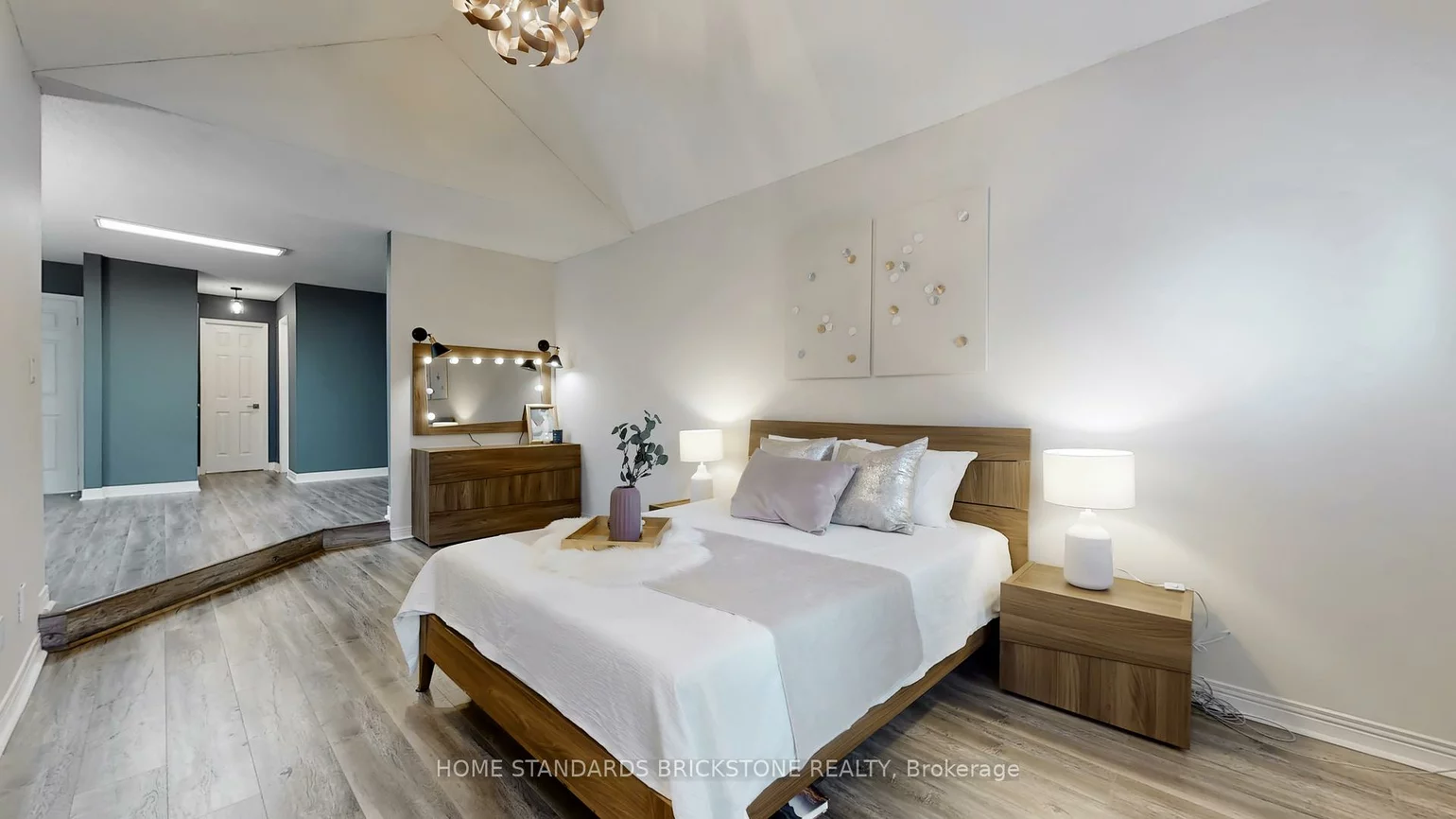 20, Brownstone, Crestwood-Springfarm-Yorkhill, Vaughan