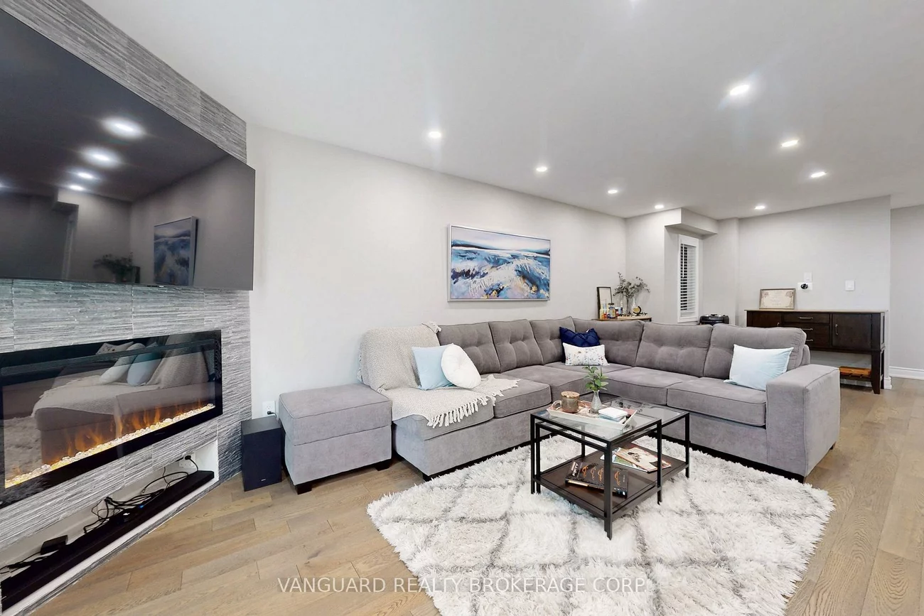 117, Gianmarco, Vellore Village, Vaughan