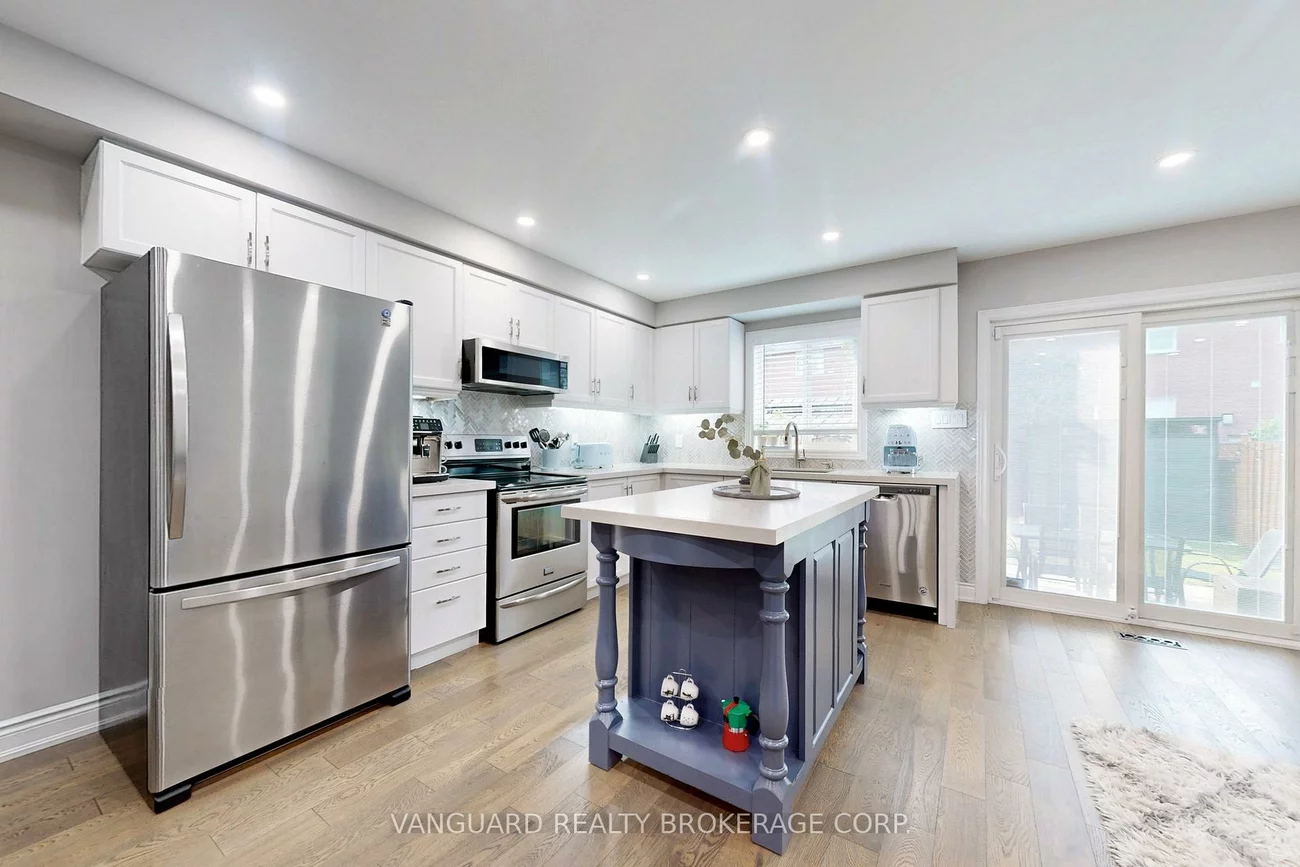 117, Gianmarco, Vellore Village, Vaughan