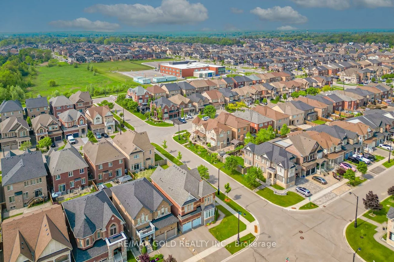238, Kincardine, Kleinburg, Vaughan