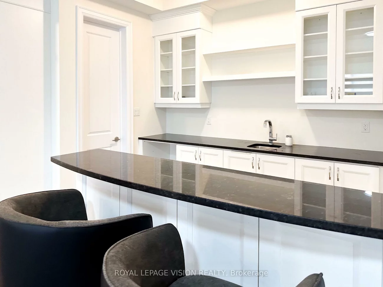 139, Ballantyne, Vellore Village, Vaughan