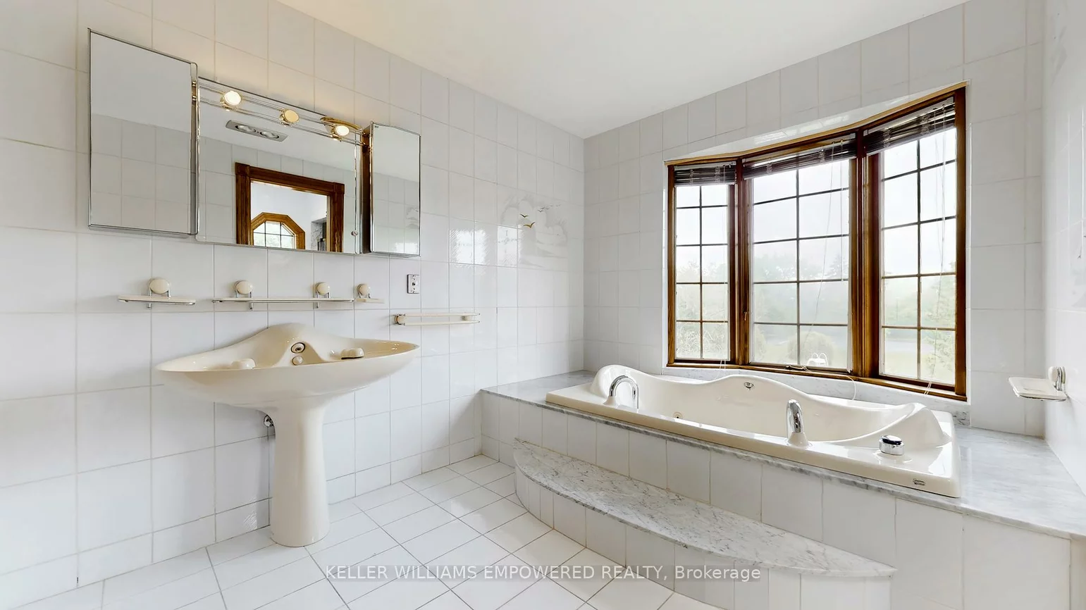 25, Quail Run, Rural Vaughan, Vaughan