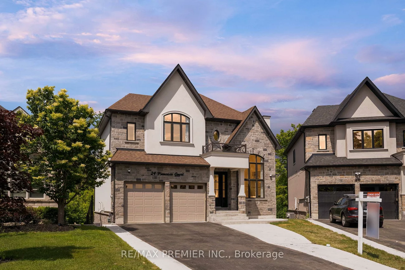 24, Francesca, East Woodbridge, Vaughan