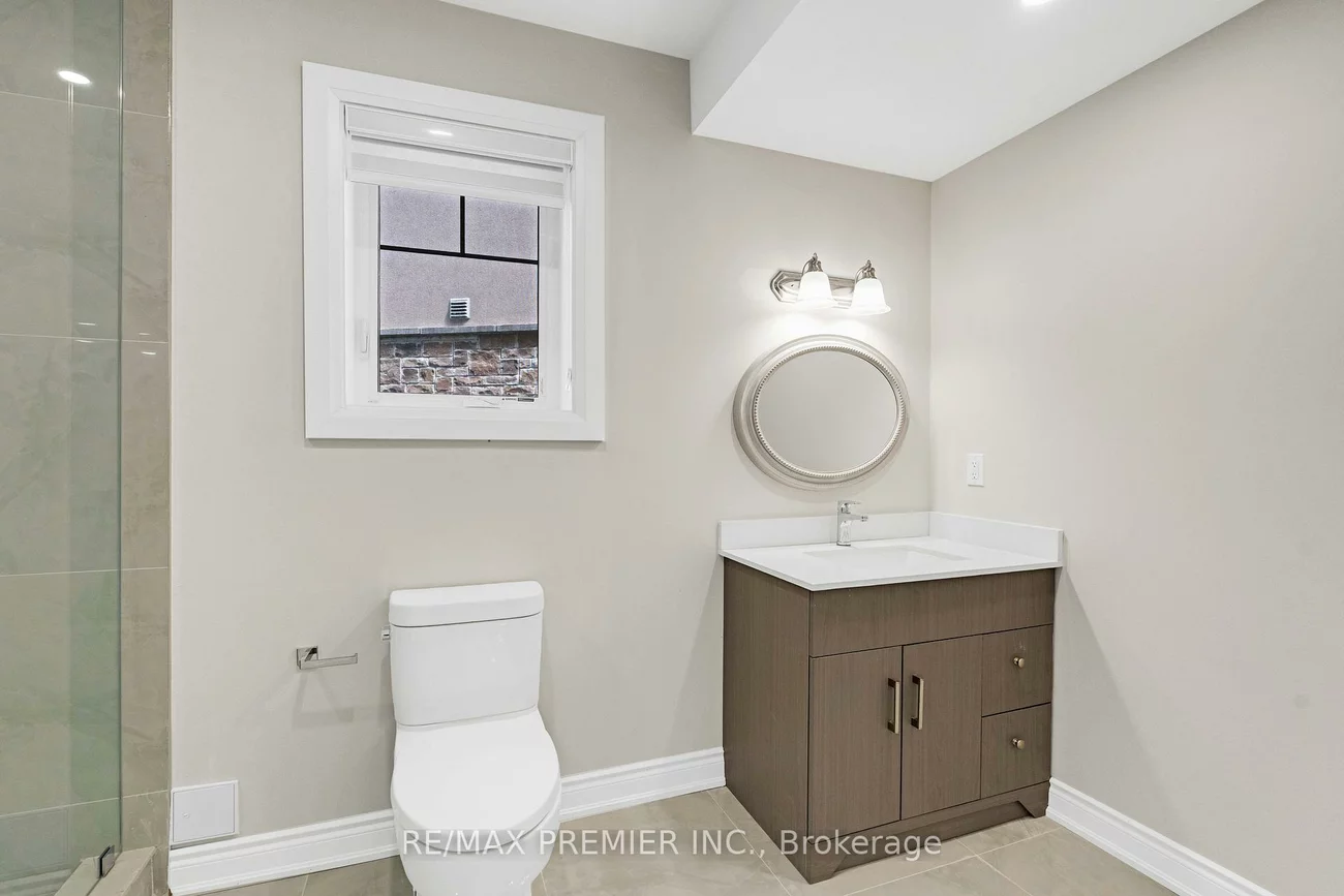 24, Francesca, East Woodbridge, Vaughan