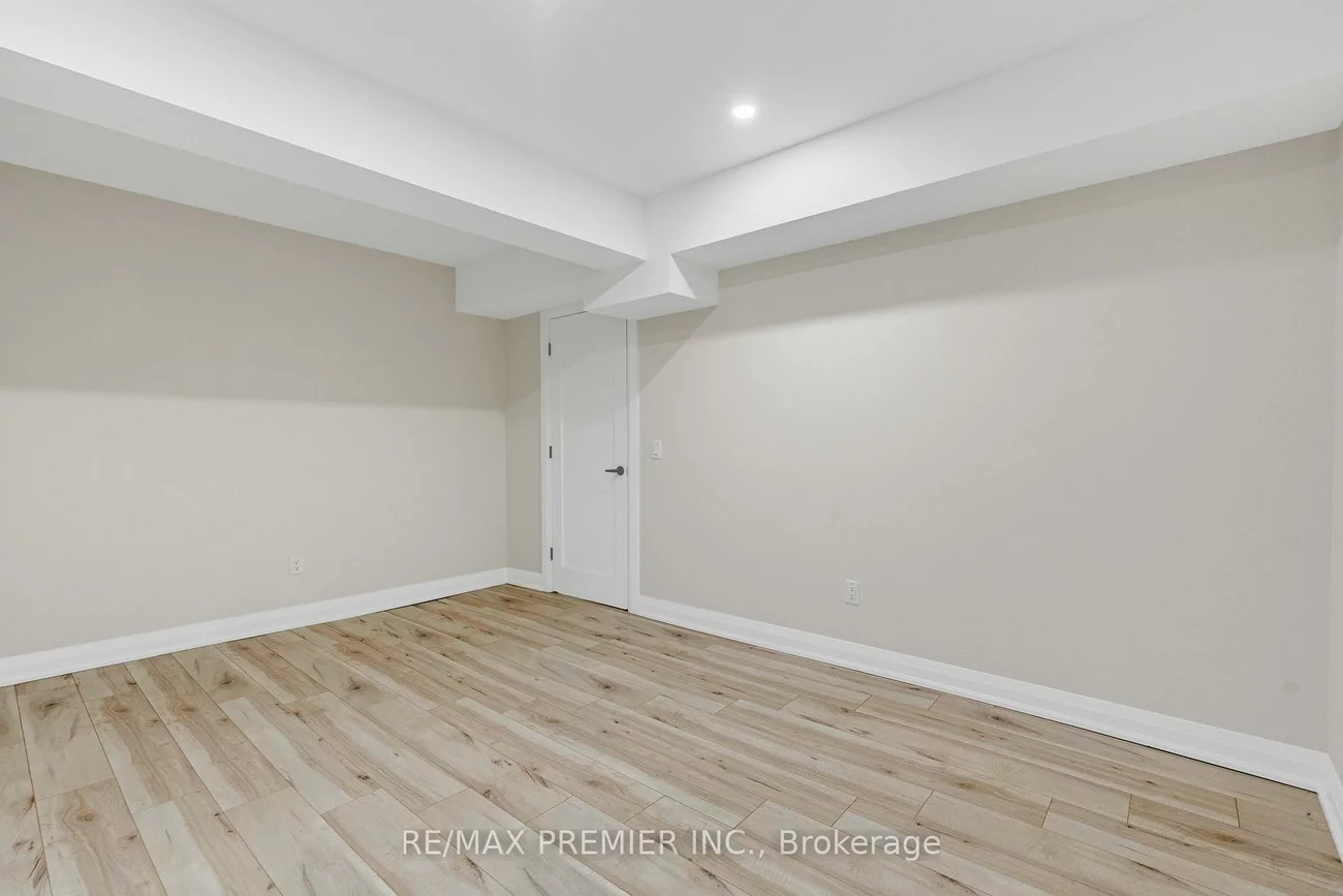 24, Francesca, East Woodbridge, Vaughan