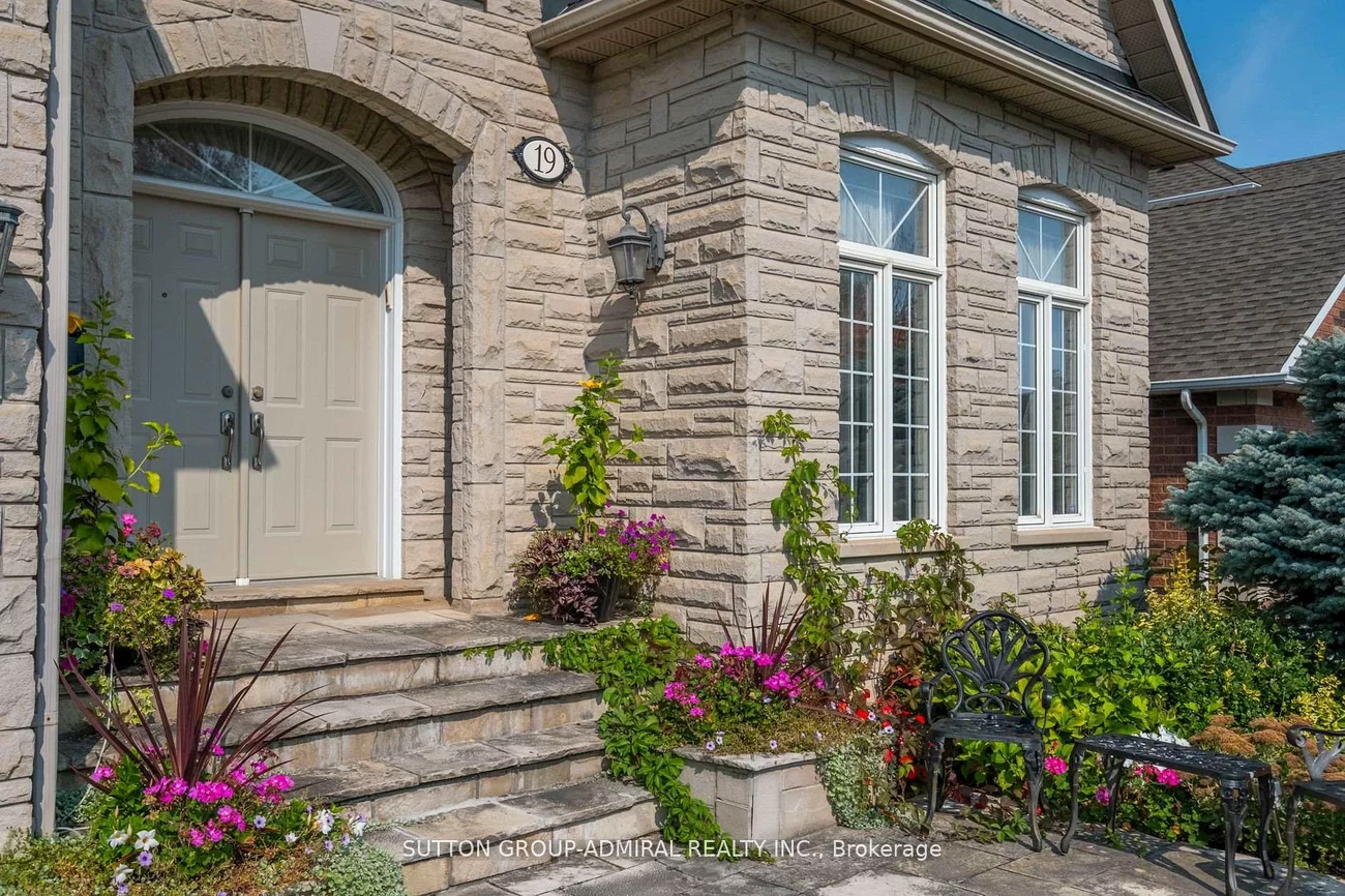 19, Langtry, Uplands, Vaughan