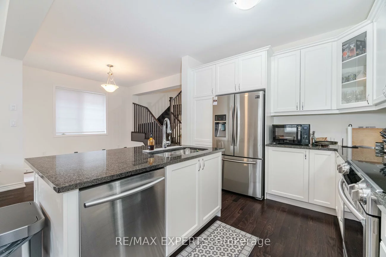 56, Lacrosse, Kleinburg, Vaughan