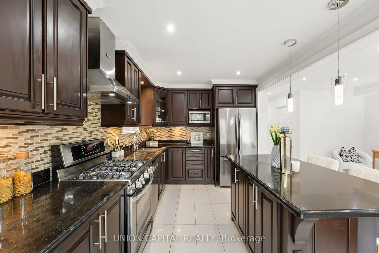 25, Milano, West Woodbridge, Vaughan