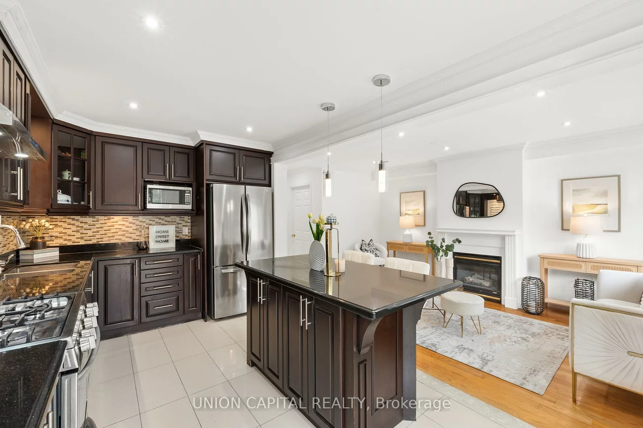 25, Milano, West Woodbridge, Vaughan
