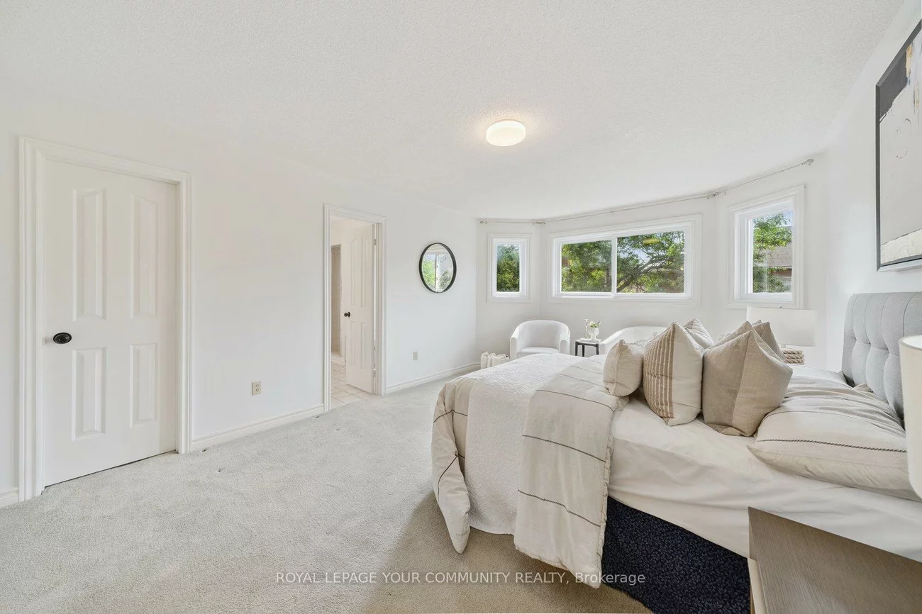 75, VENICE, Beverley Glen, Vaughan