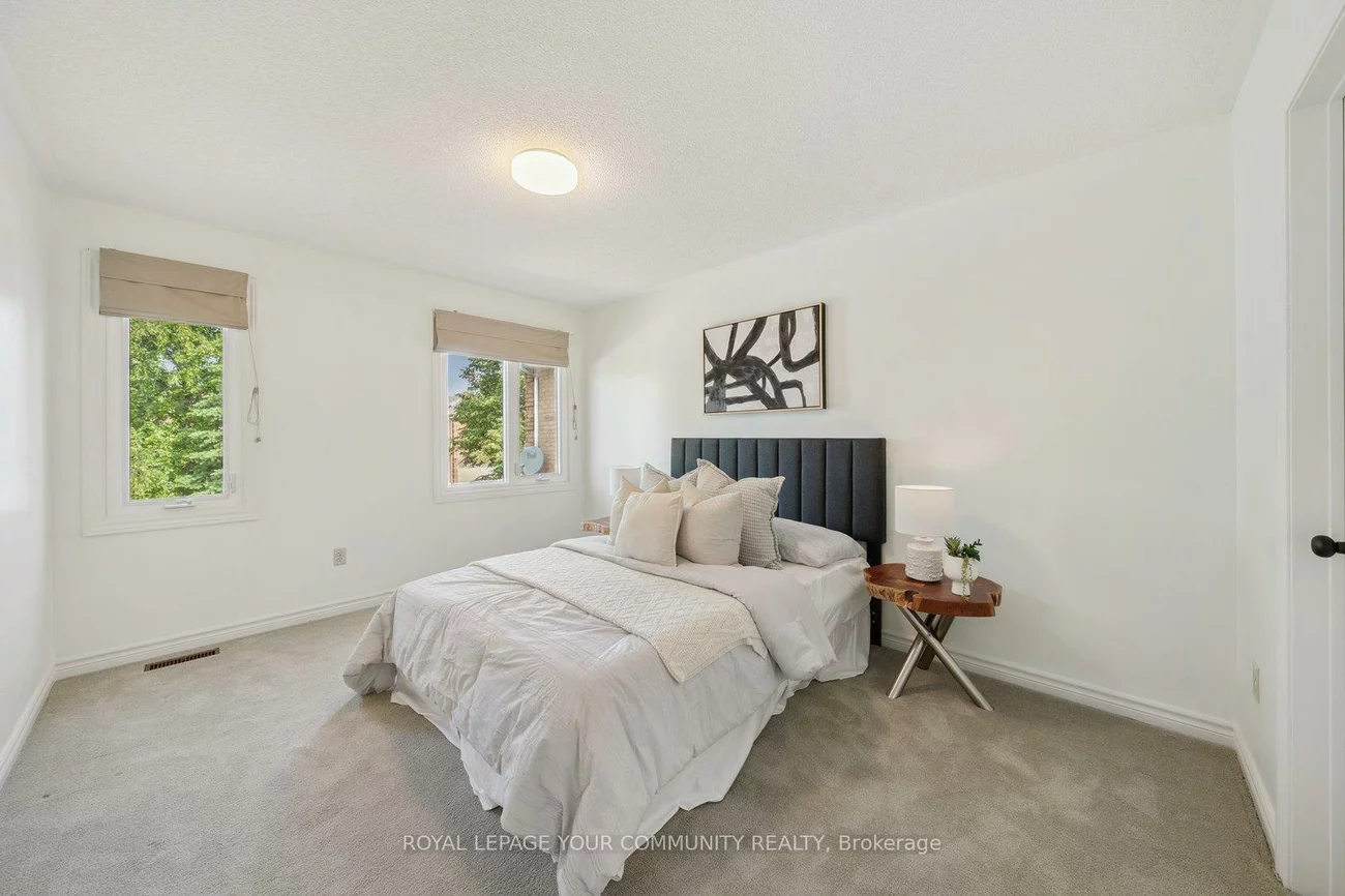 75, VENICE, Beverley Glen, Vaughan
