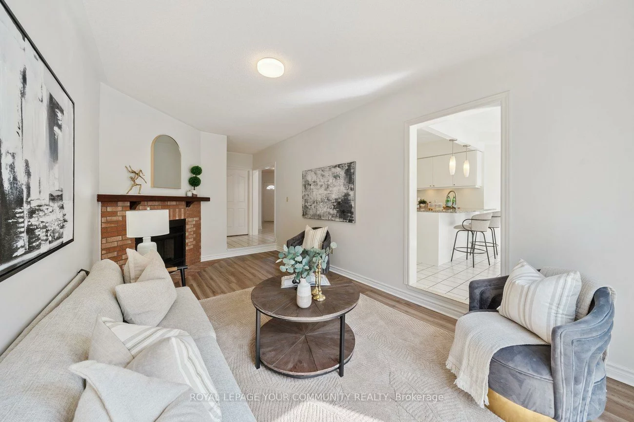 75, VENICE, Beverley Glen, Vaughan
