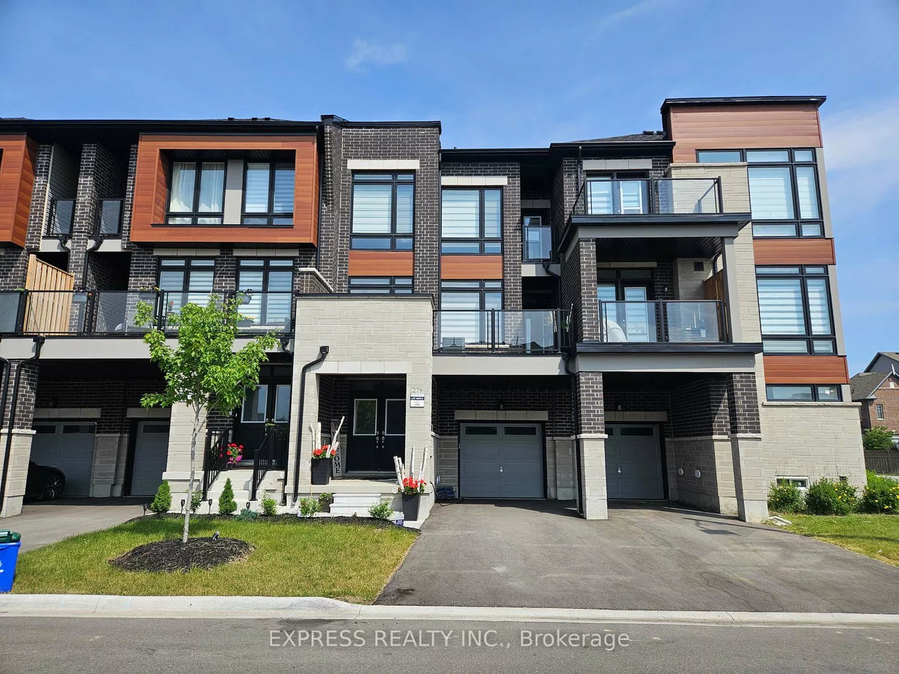 279, Moody, Kleinburg, Vaughan