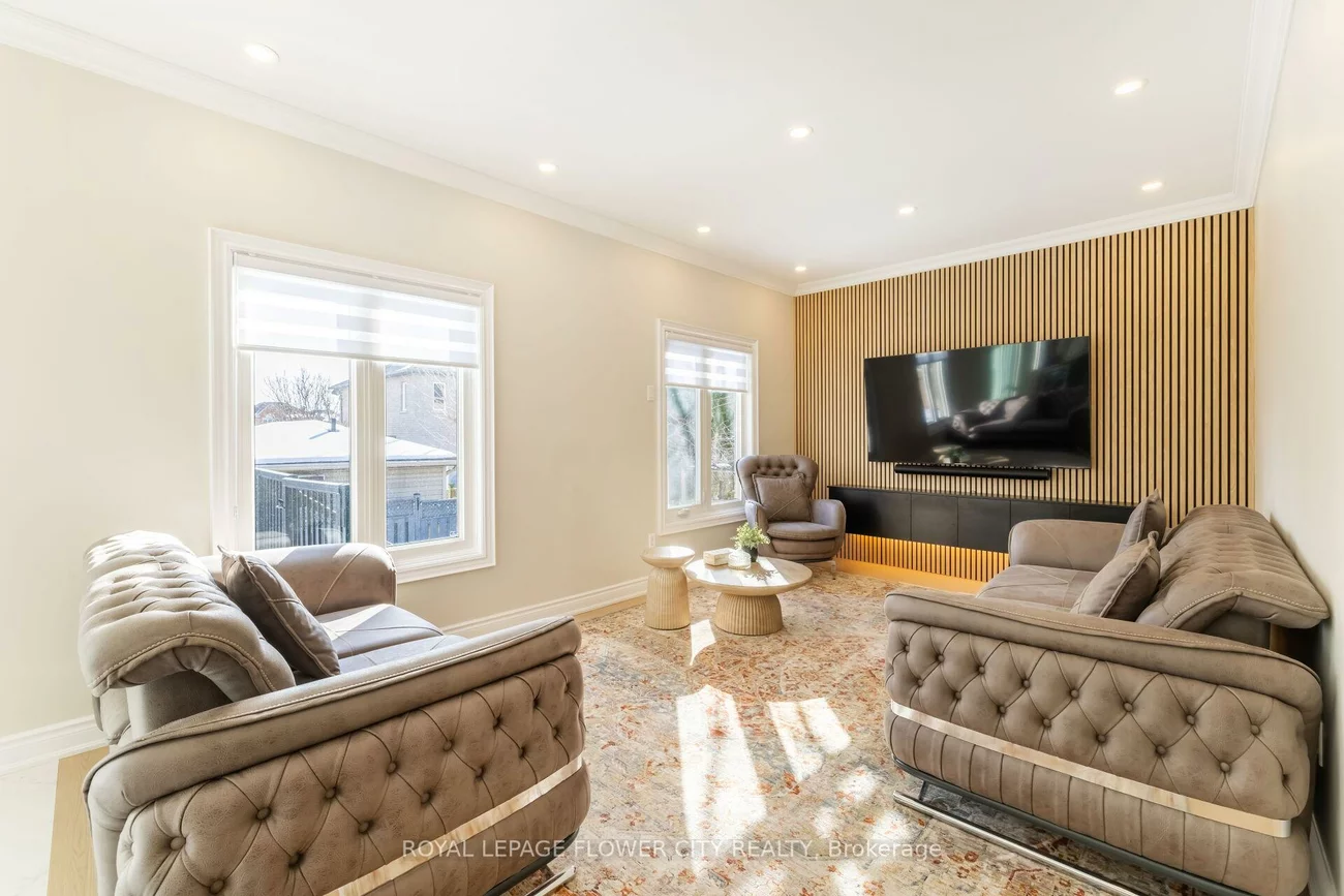 109, Humberwood, Islington Woods, Vaughan