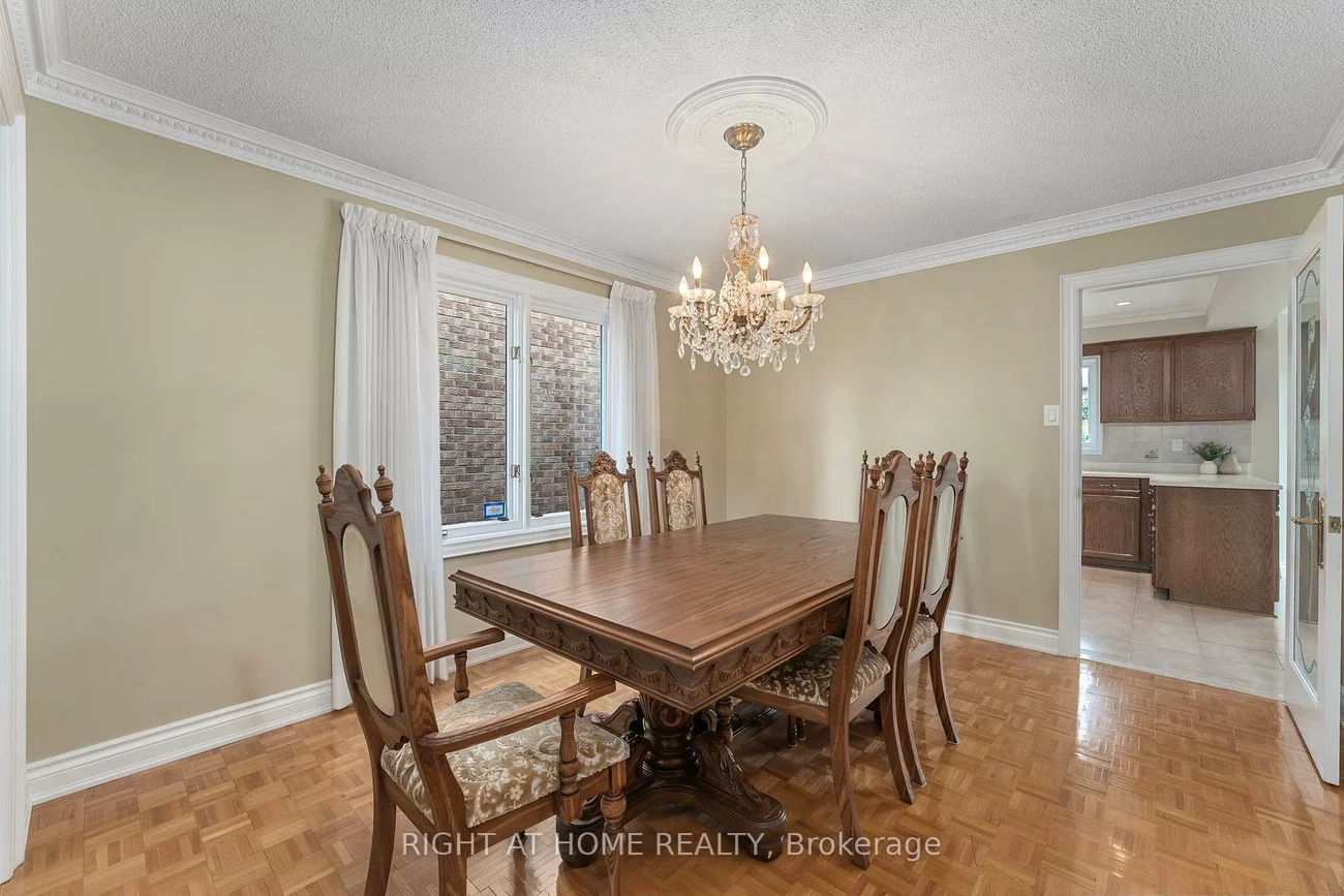 52, Spring Town, East Woodbridge, Vaughan