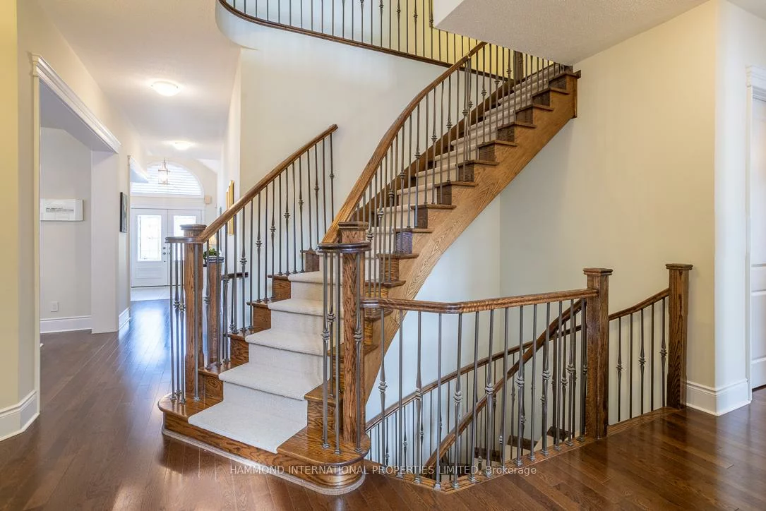 203, Hunterwood, Rural Vaughan, Vaughan