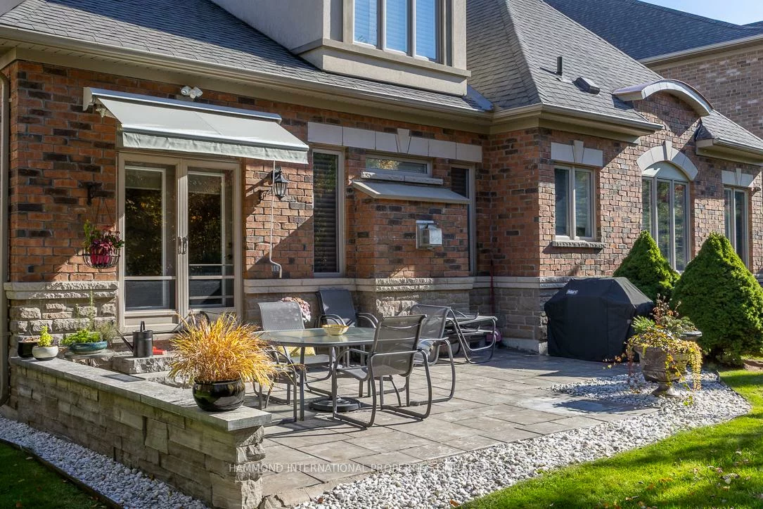 203, Hunterwood, Rural Vaughan, Vaughan