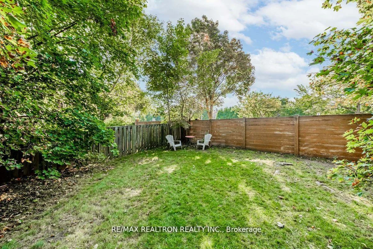 209, Charles, Crestwood-Springfarm-Yorkhill, Vaughan