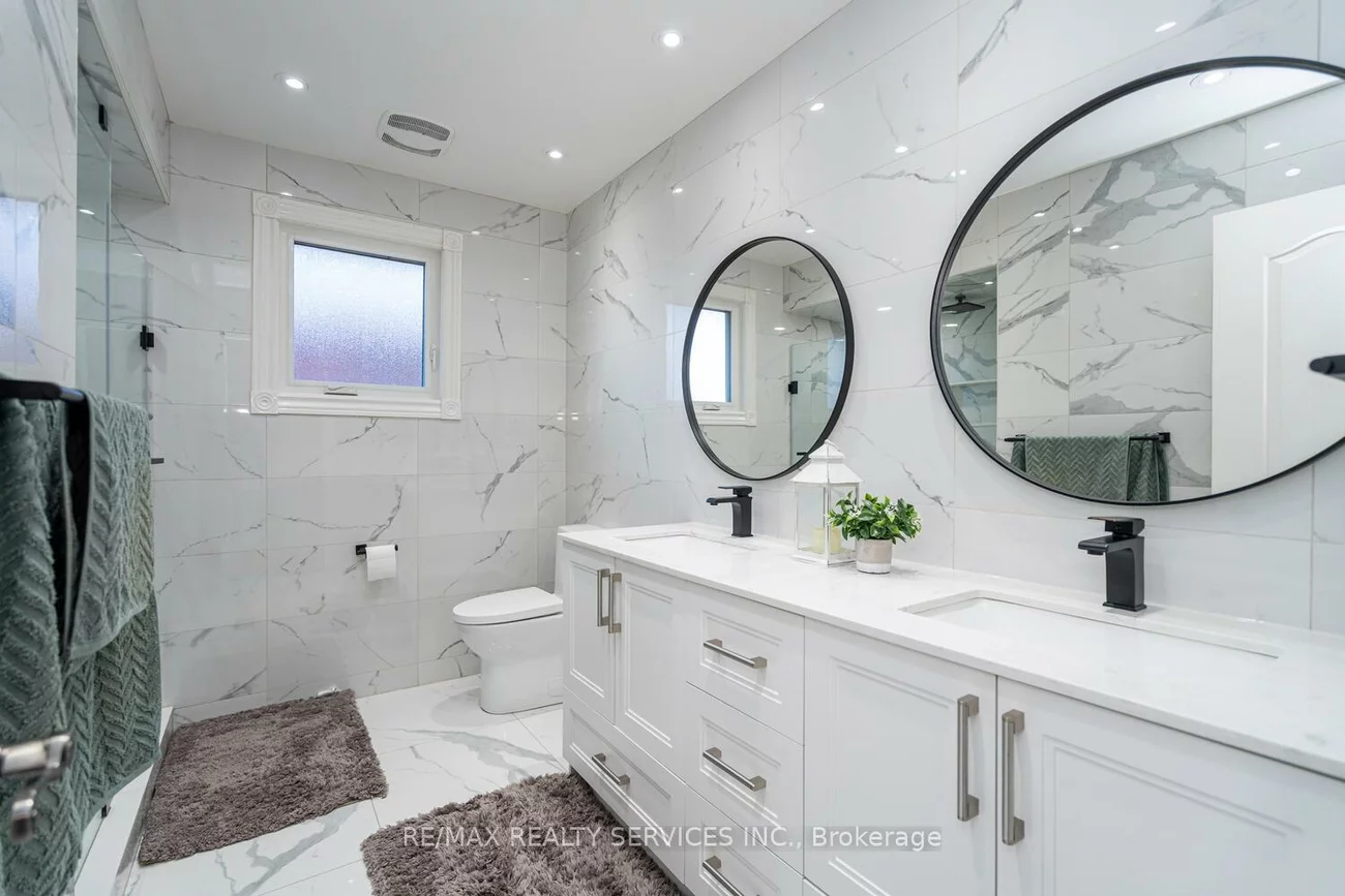 10, Gold Finch, West Woodbridge, Vaughan