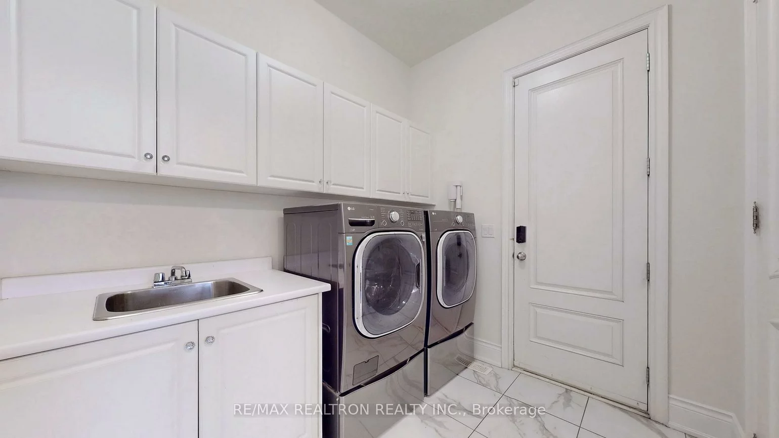 52, Rolling Green, Kleinburg, Vaughan