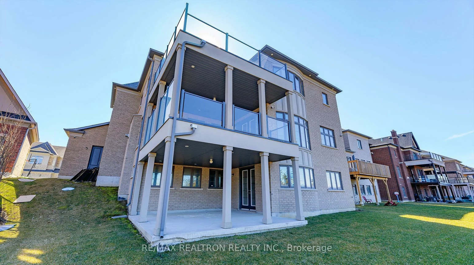 52, Rolling Green, Kleinburg, Vaughan