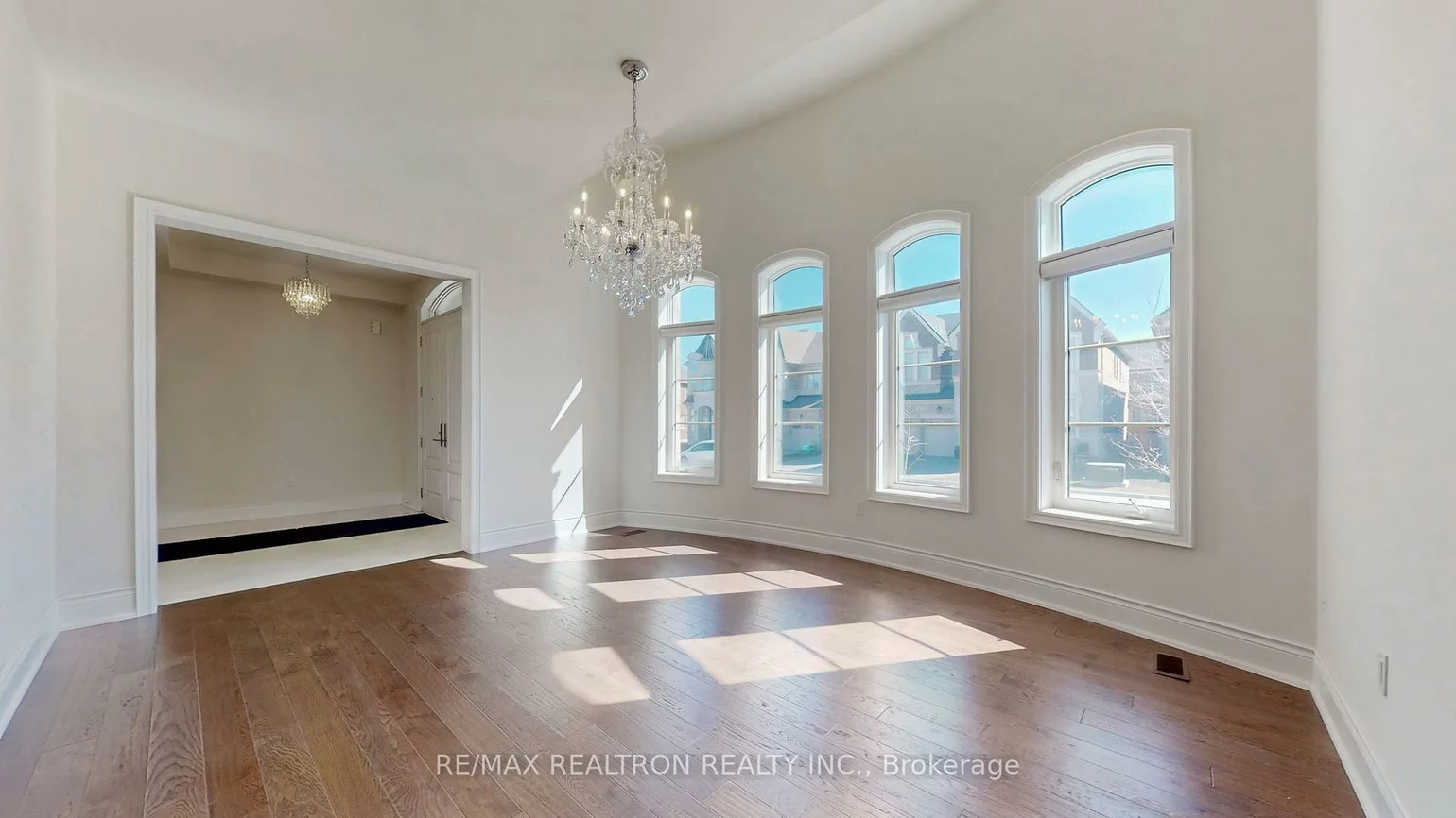 52, Rolling Green, Kleinburg, Vaughan
