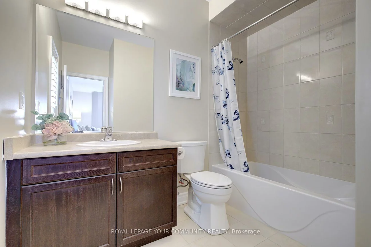 24, Rock Elm, Patterson, Vaughan