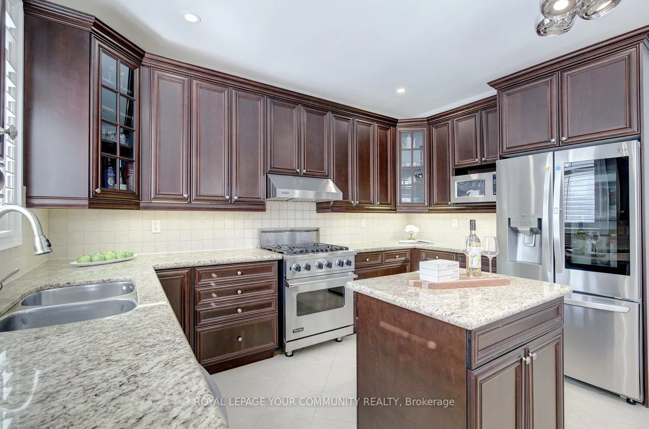 24, Rock Elm, Patterson, Vaughan
