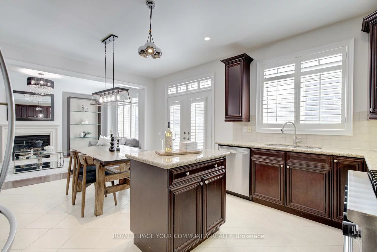 24, Rock Elm, Patterson, Vaughan