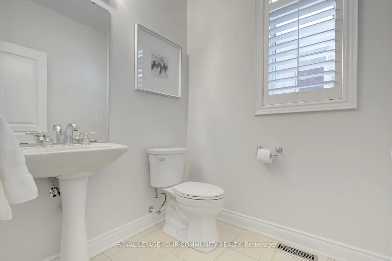 24, Rock Elm, Patterson, Vaughan