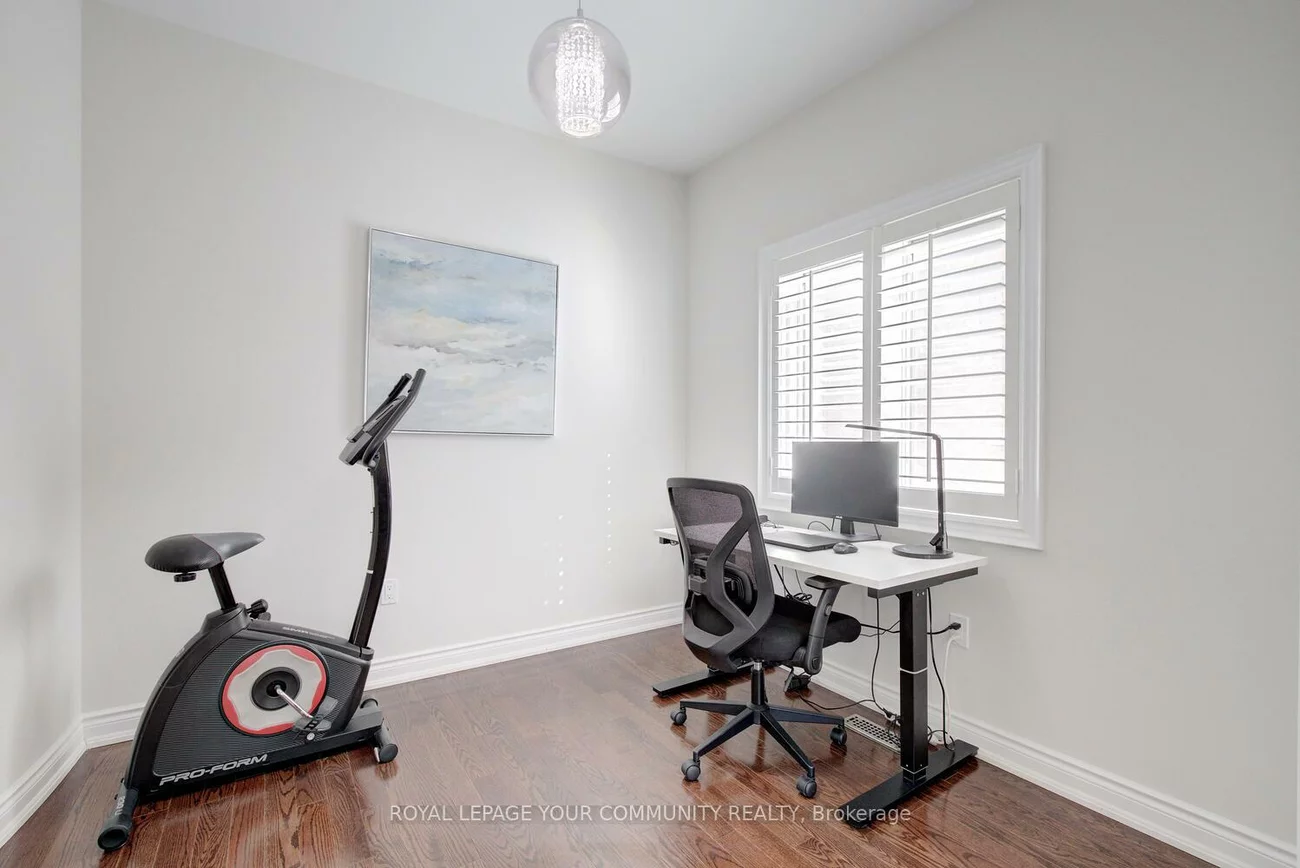 24, Rock Elm, Patterson, Vaughan