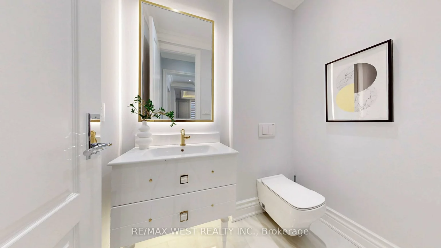 136, Hailsham, Vellore Village, Vaughan