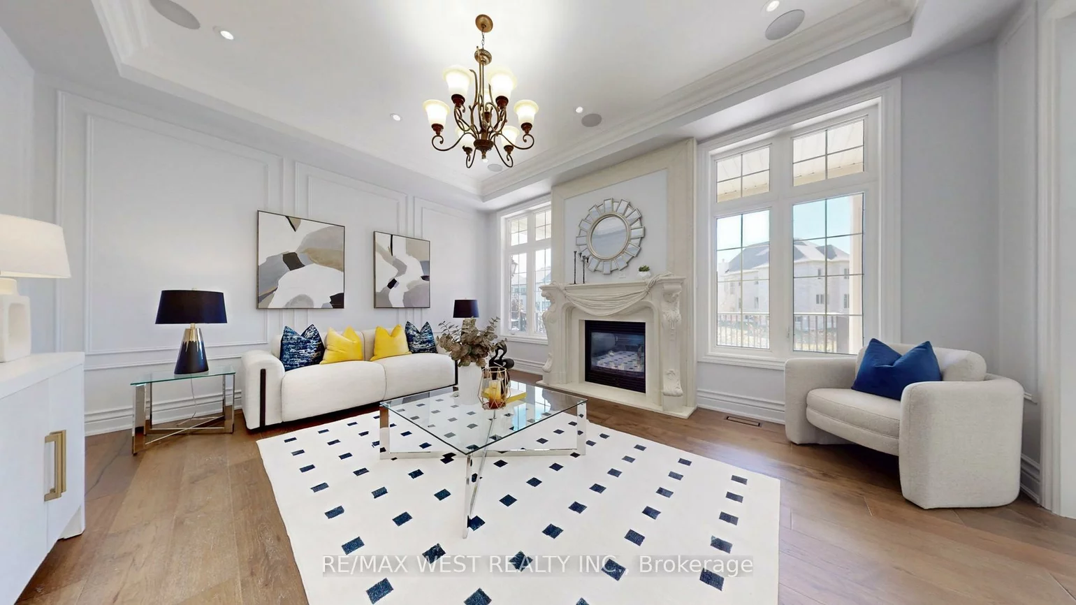 136, Hailsham, Vellore Village, Vaughan