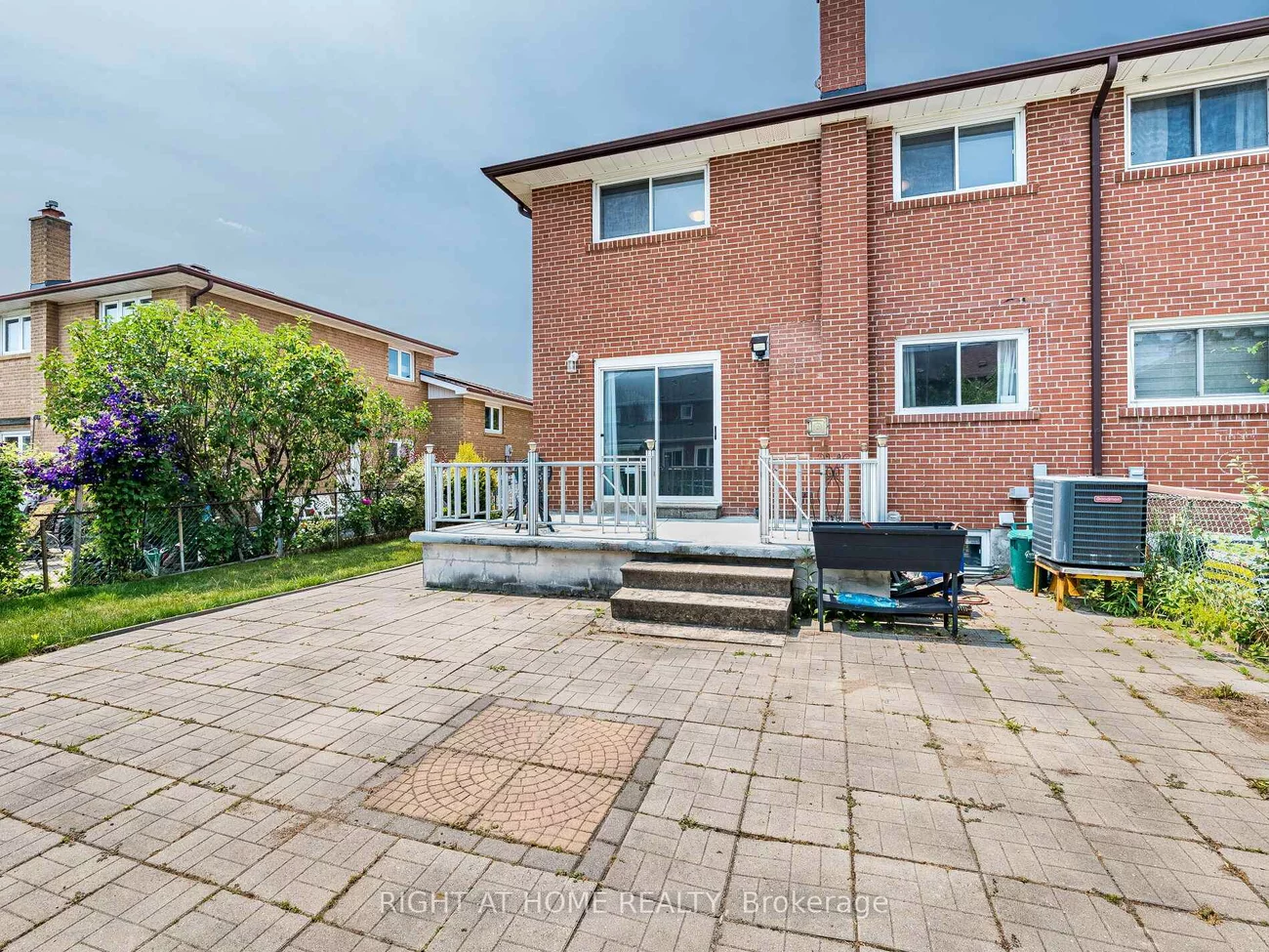 23, North Humber, West Woodbridge, Vaughan
