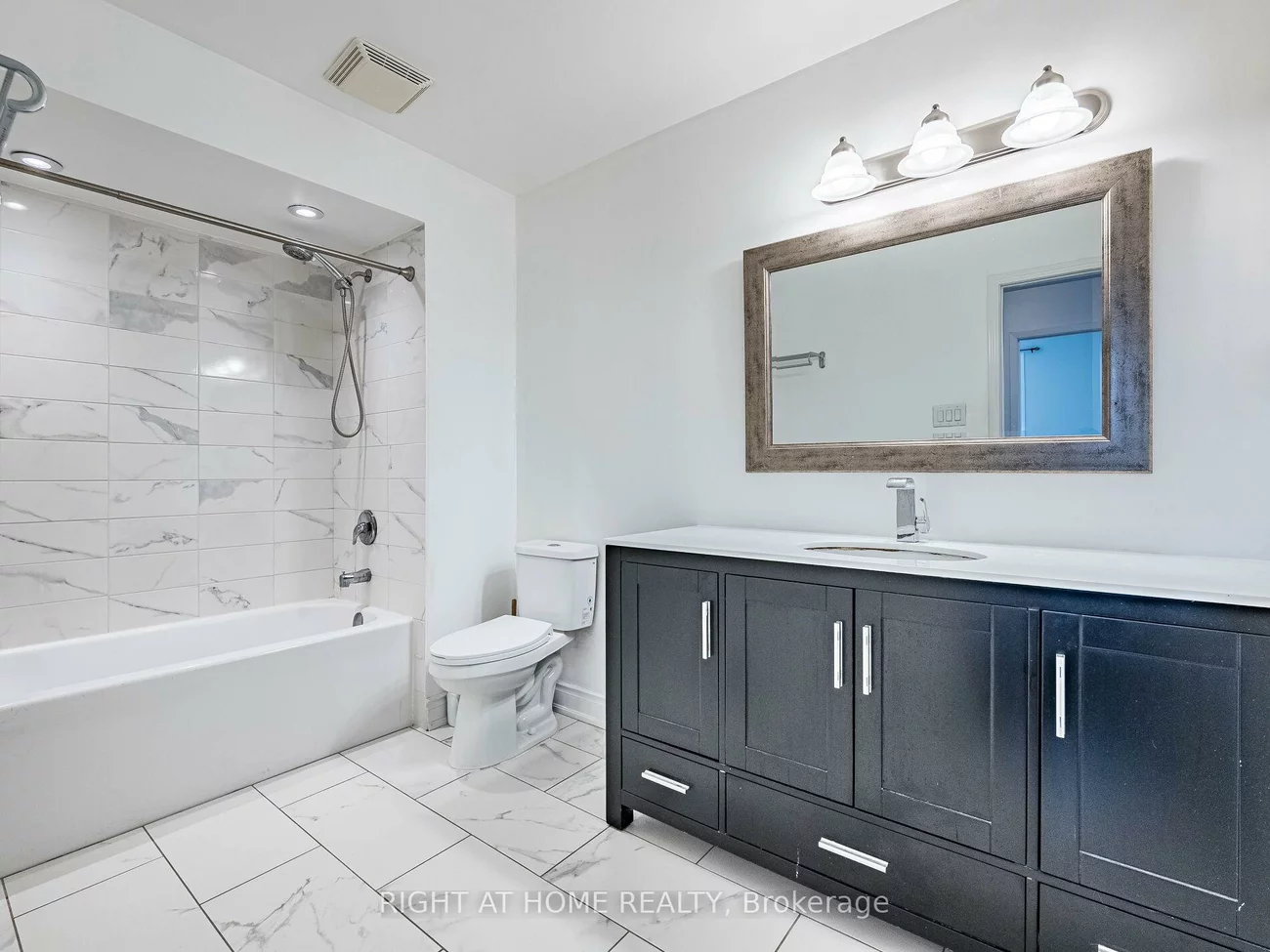 23, North Humber, West Woodbridge, Vaughan