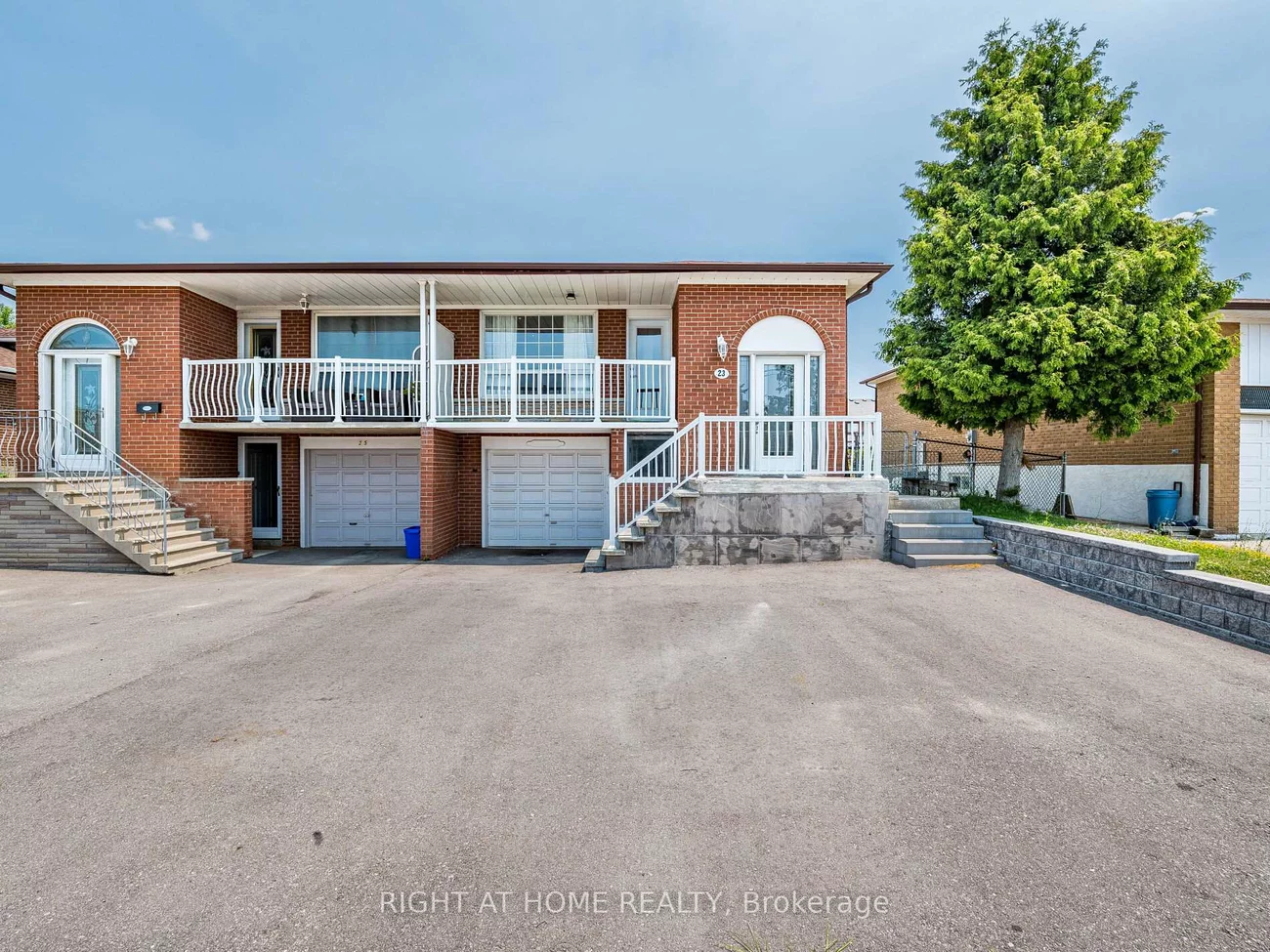 23, North Humber, West Woodbridge, Vaughan