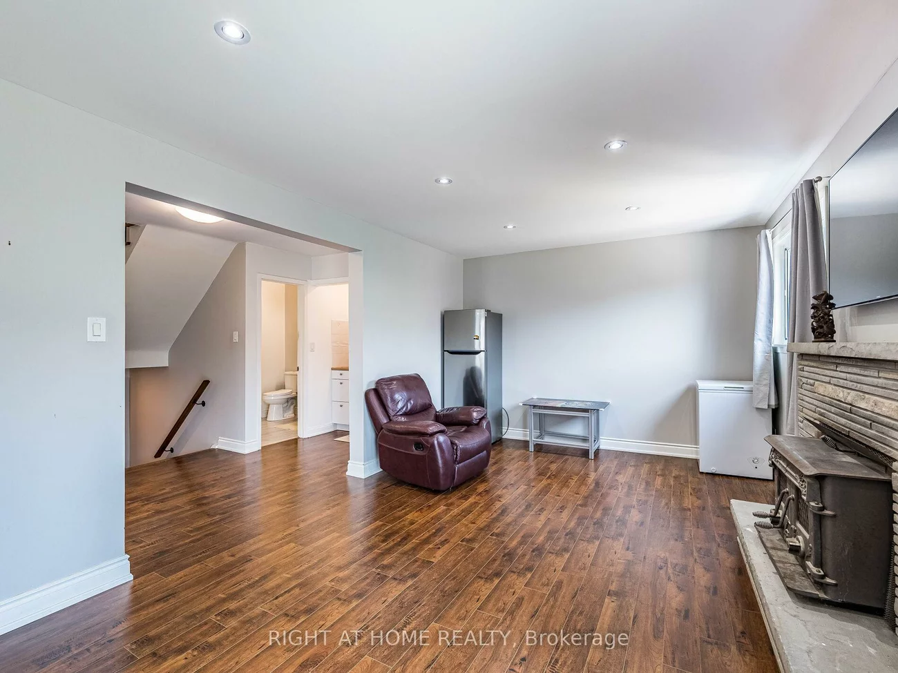23, North Humber, West Woodbridge, Vaughan