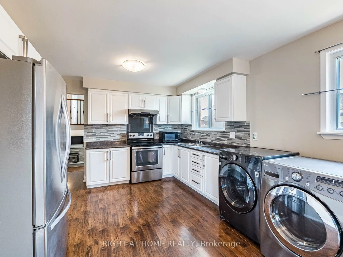 23, North Humber, West Woodbridge, Vaughan