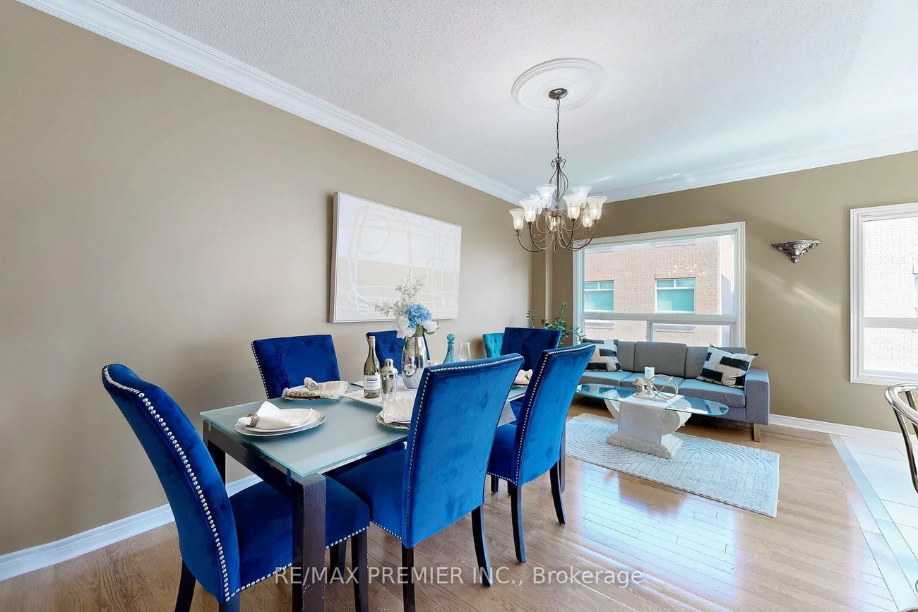 46, Tierra, Vellore Village, Vaughan