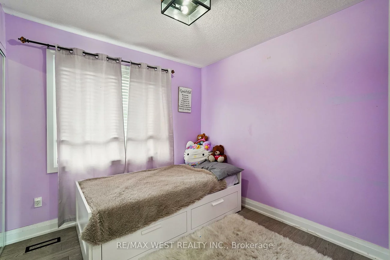 36, Madeira, Vellore Village, Vaughan
